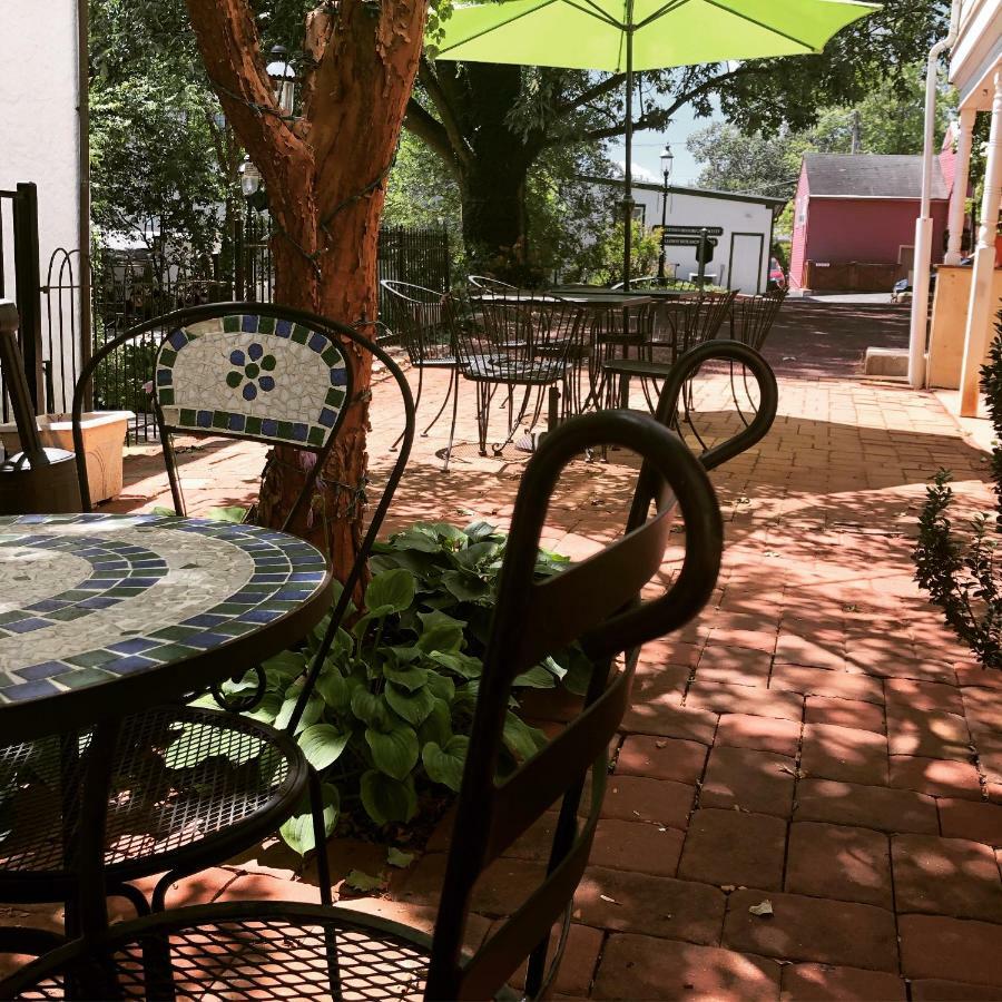 Hargrave House Bed And Breakfast Doylestown Bagian luar foto