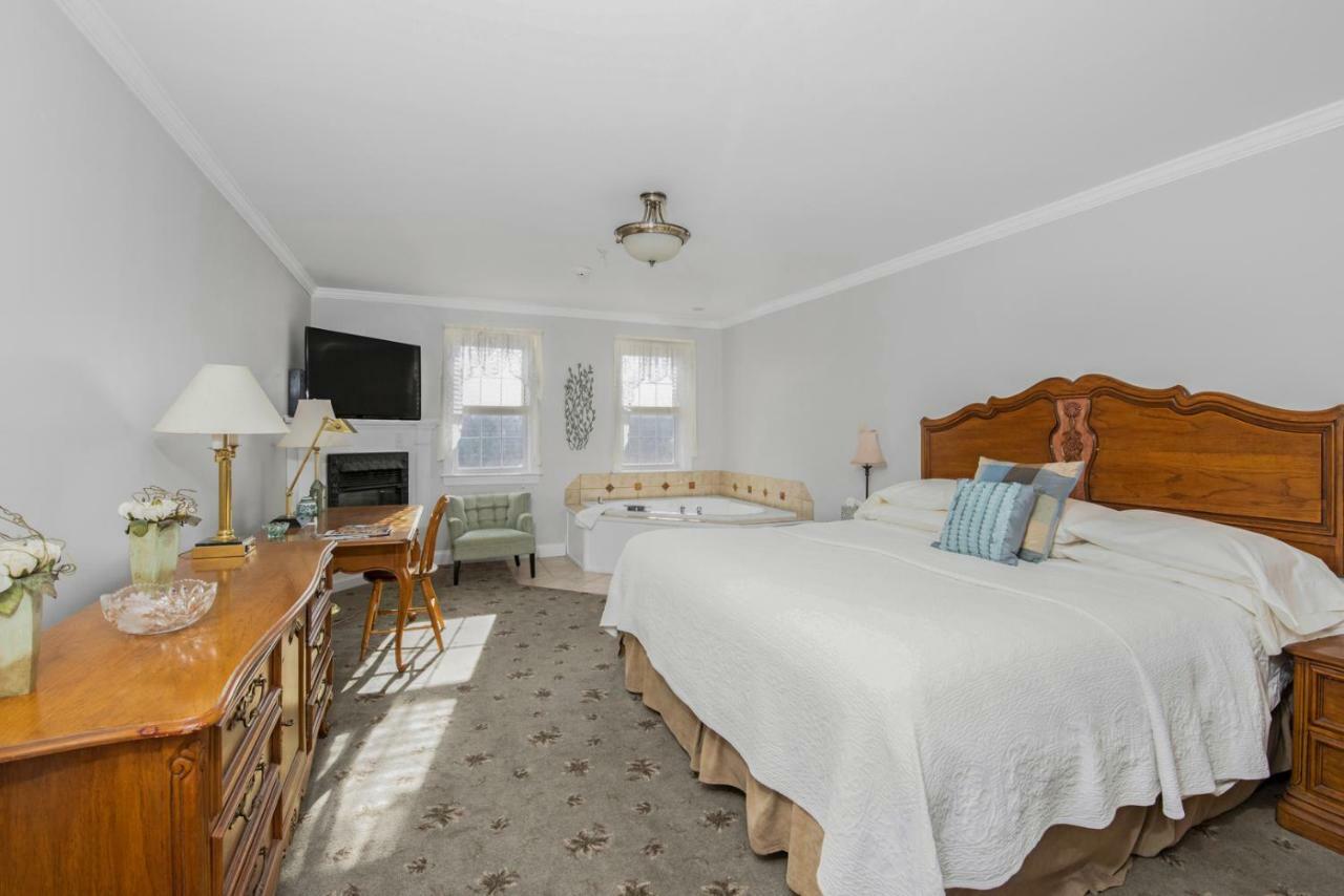 Hargrave House Bed And Breakfast Doylestown Bagian luar foto